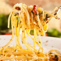 La Vela Genusswelten Set "Spaghetti Aglio Olio e Peperoncino" – Original italienische Zutaten von La Vela